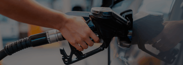 10 Ways to Save Gas While Driving Efficiently