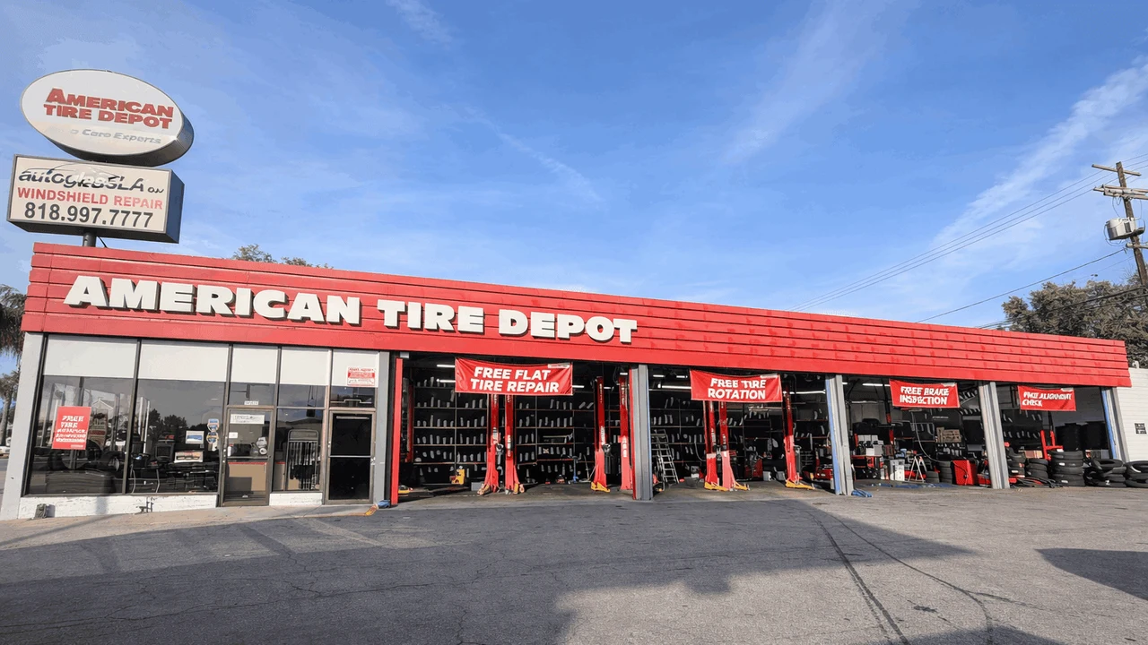 Tarzana - Ventura Blvd storefront