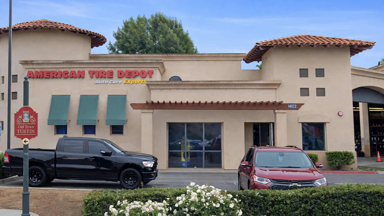 Tustin - Newport Ave storefront