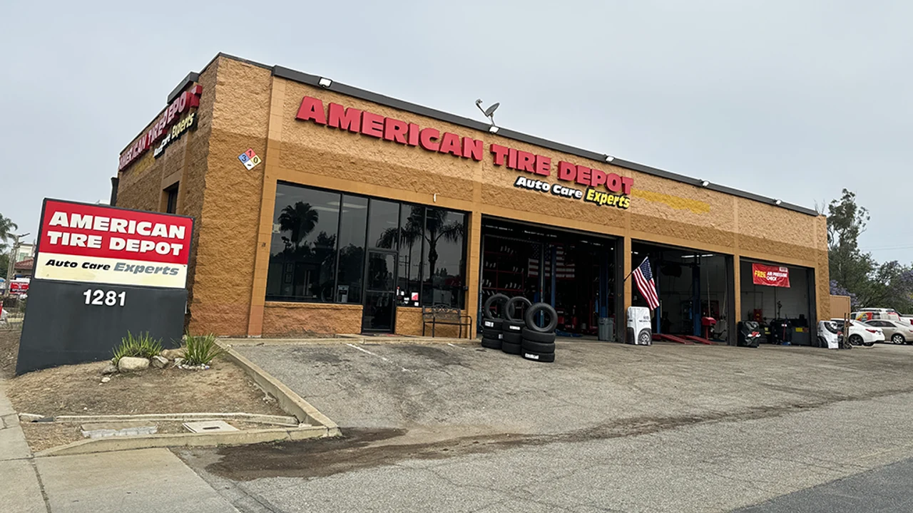 Upland - E Foothill Blvd storefront