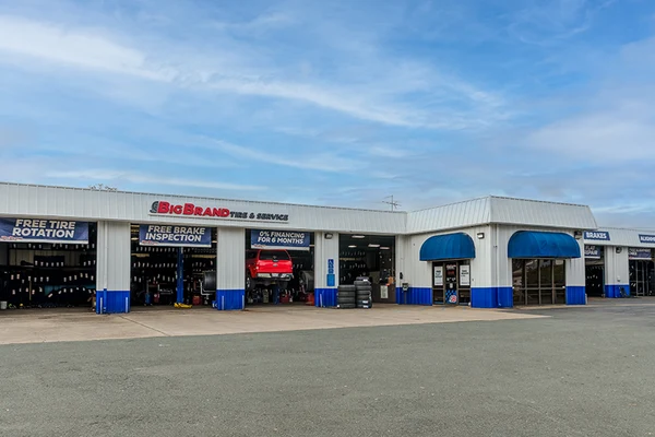 Big Brand Tire & Service Location at 801 California 49 Jackson, CA 95642-2622 Store Front