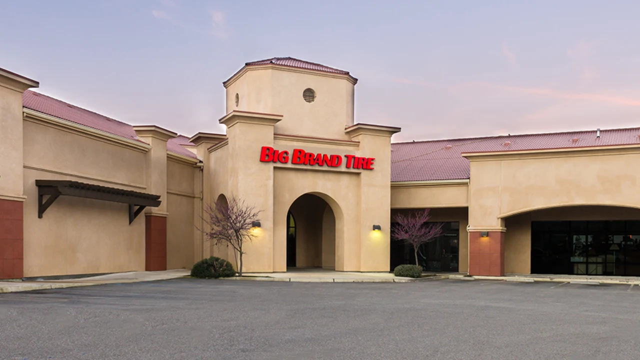 Big Brand Tire & Service Location at 91 Cary Street Paso Robles, CA 93446-4860 Store Front