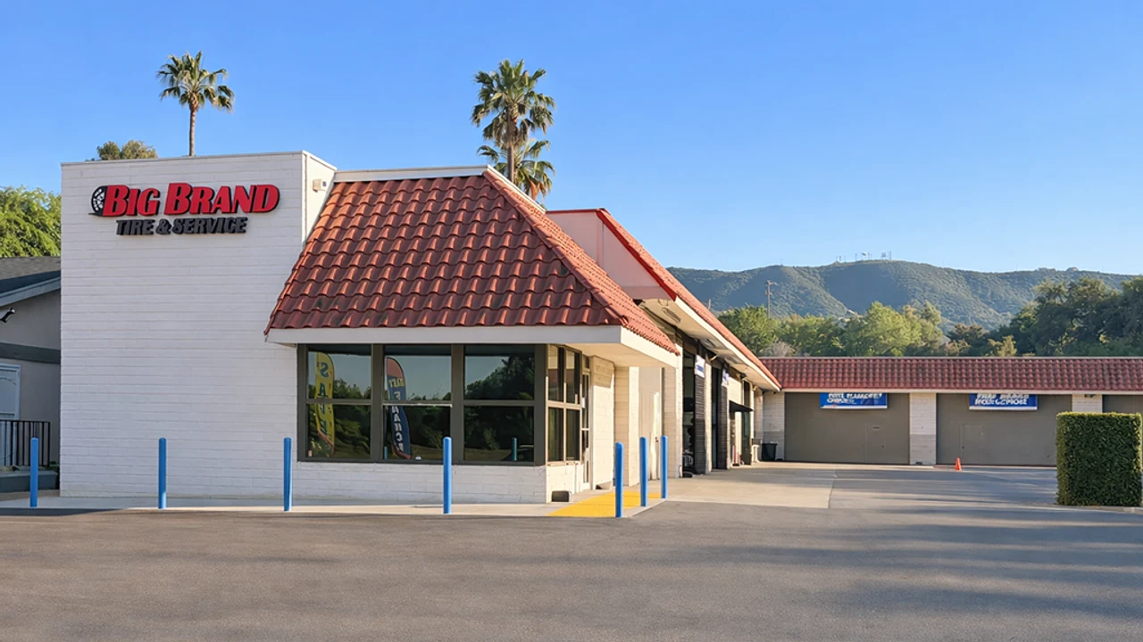 Big Brand Tire & Service Location at 1304 Newbury Road Suite B Thousand Oaks, CA 91320-3646 Store Front