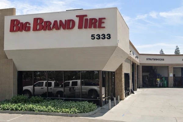 Big Brand Tire & Service Location at 5333 White Lane Suite A Bakersfield, CA 93309-6292 Store Front