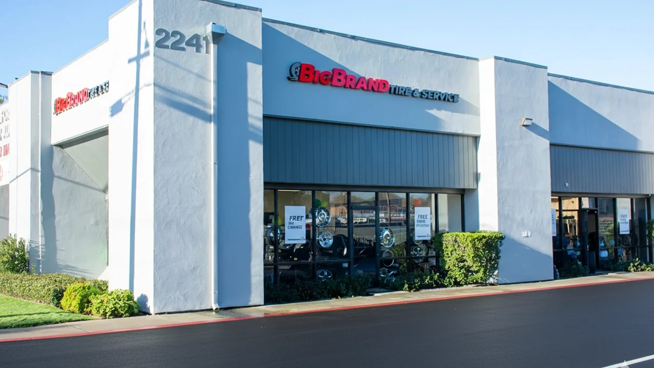 Big Brand Tire & Service Location at 2241 Monument Boulevard Concord, CA 94520-3845 Store Front
