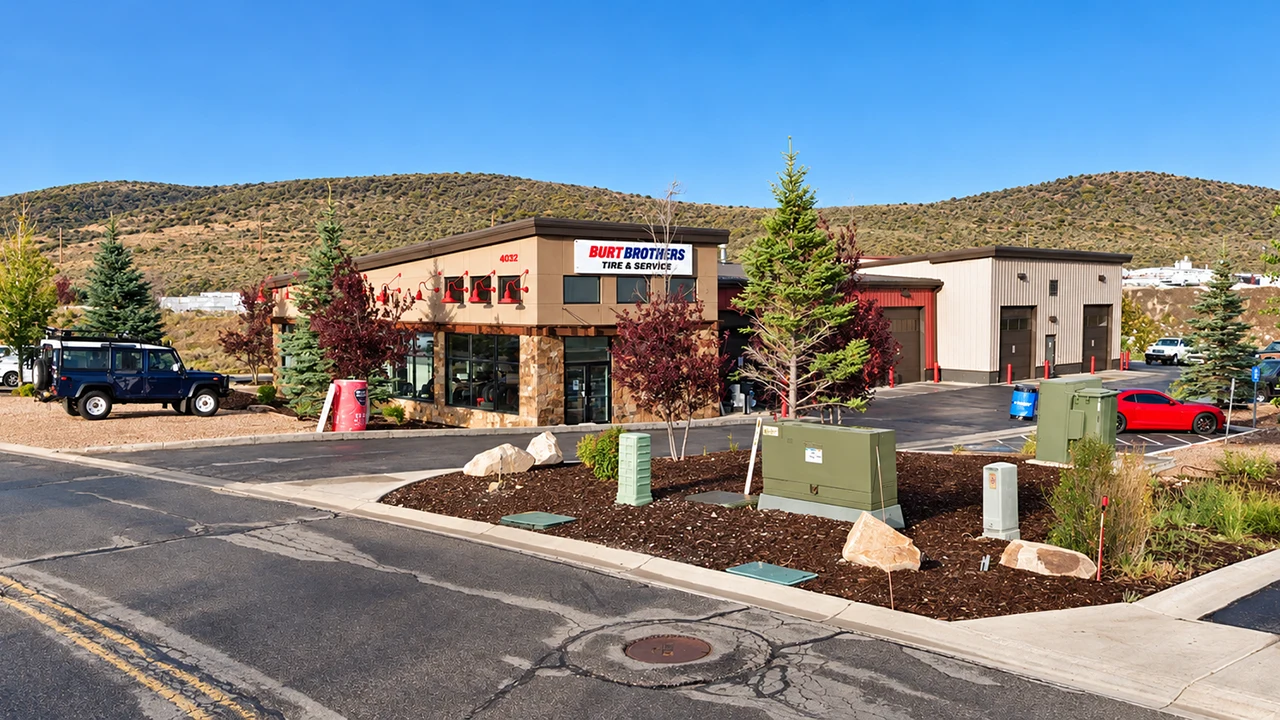 Park City - Cox storefront