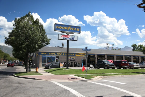 Burt Brothers Tire & Service Location at 944 E 2100 S Salt Lake City, UT 84106-2364 Store Front