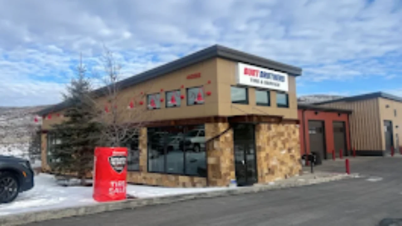 Burt Brothers Park City - Cox storefront