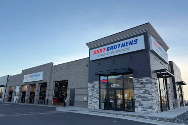 Burt Brothers Tire & Service Location at 425 W 2650 N Pleasant View, UT 84414-4705 Store Front