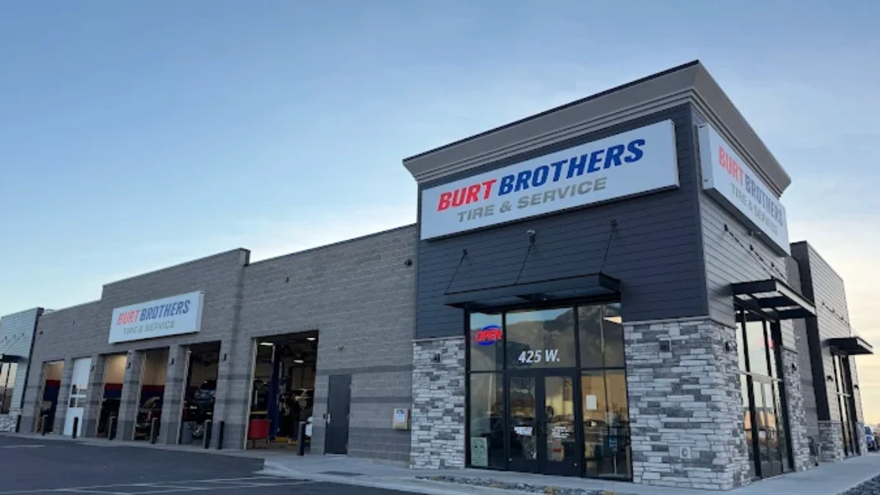 Burt Brothers Tire & Service Location at 425 W 2650 N Pleasant View, UT 84414-4705 Store Front