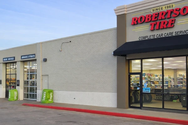 Robertson Tire Location at 14455 E 21St St Tulsa, OK 74134-1404 Store Front